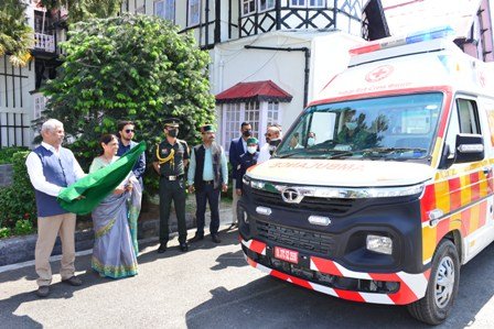 shimla-governer-flaget-ambulance-tatkal-samachar