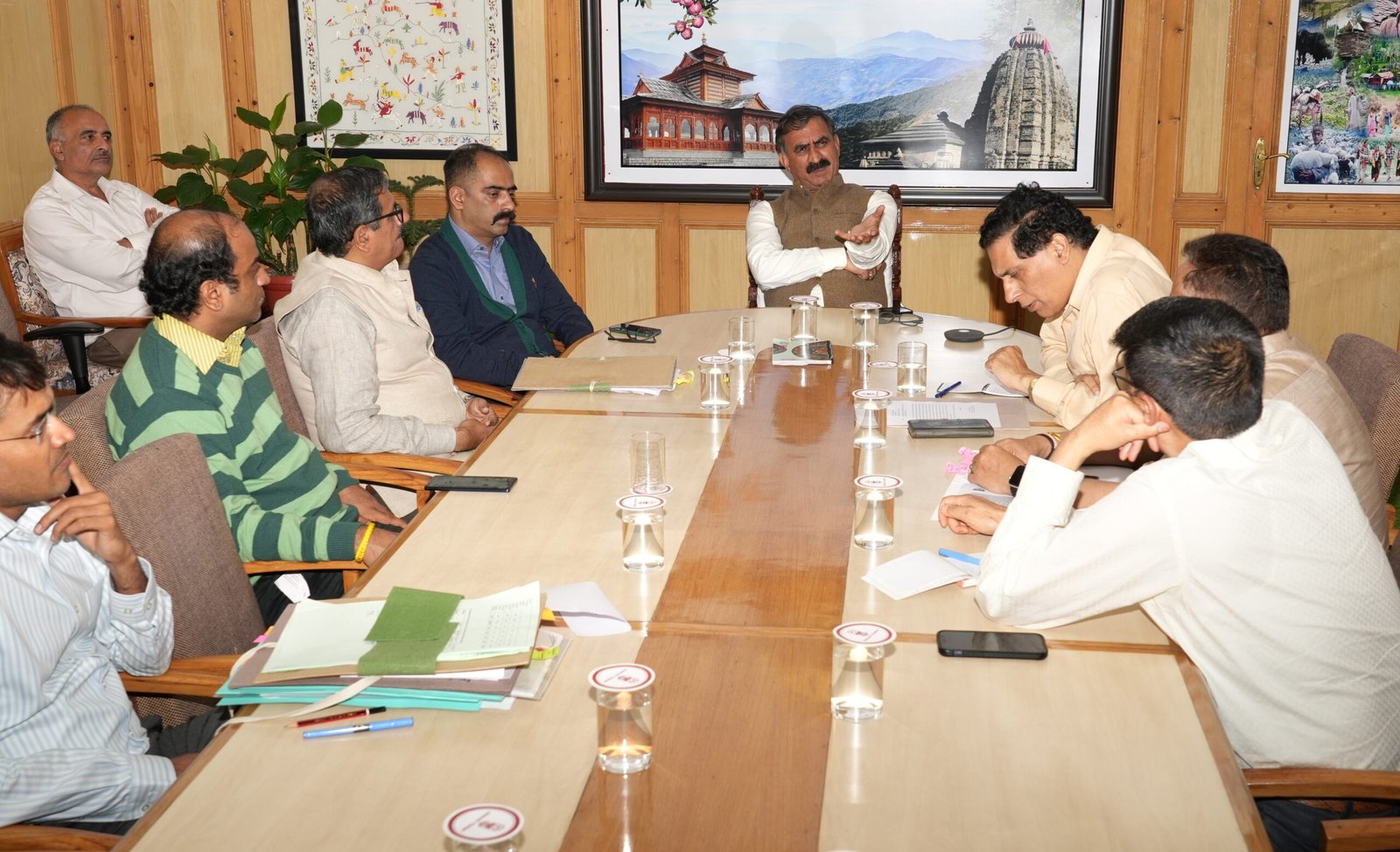 shimla-tatkalsamachar-meeting-chifminister