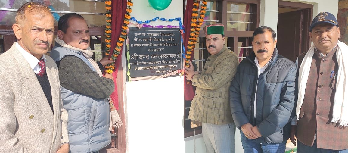 no-politics-in-development-work-tatkal-samachar