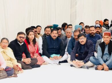 Guiding- presence- society-Tatkal Samachar-Una