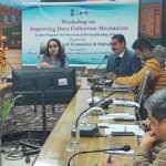 Gandharva Rathore -DC-officials -workshop-tatkal Samachar