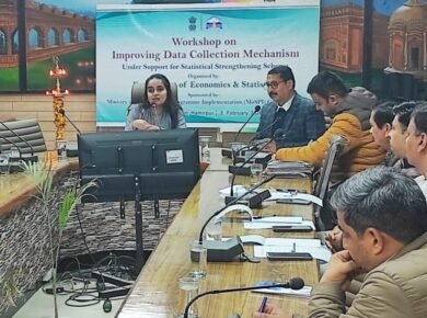 Gandharva Rathore -DC-officials -workshop-tatkal Samachar