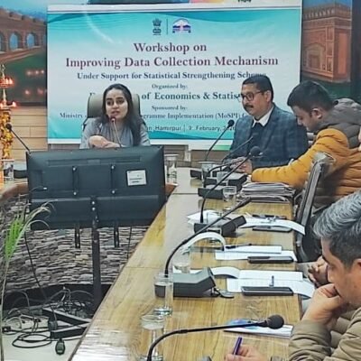 Gandharva Rathore -DC-officials -workshop-tatkal Samachar