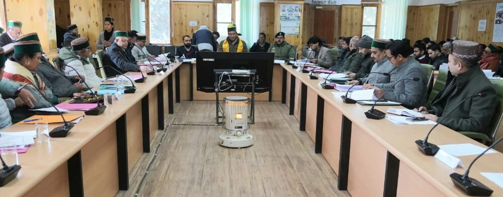 Revenue-Minister-meeting-Planning-tatkal Samachar-Kinnaur