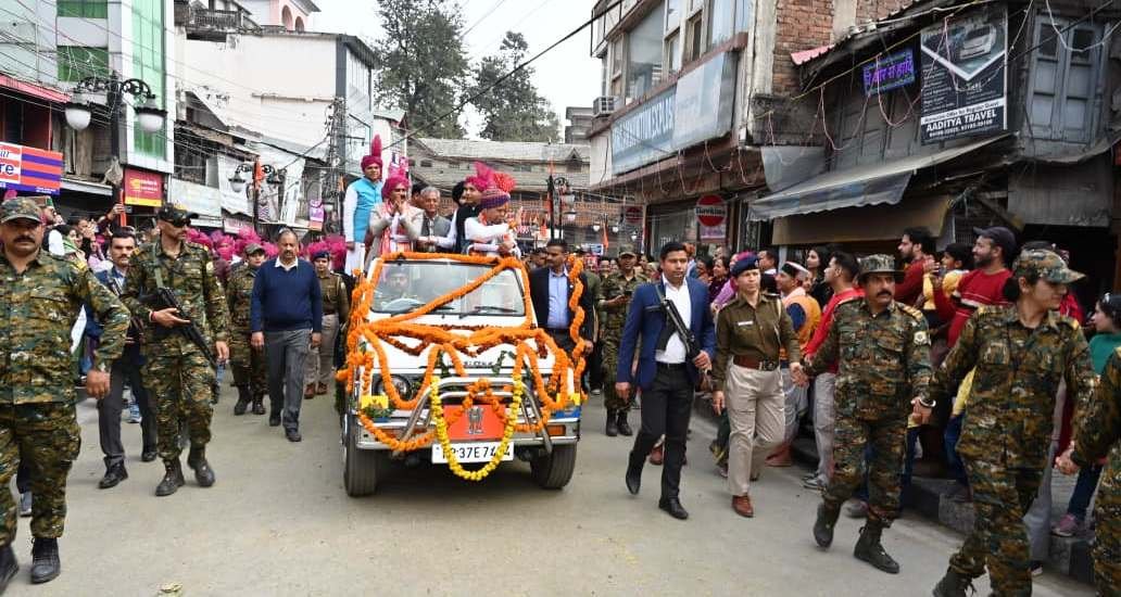 The Governor presided over the closing ceremony of the International Shivaratri Fair in Mandi.