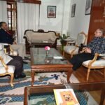 Top-Officials-Meet-Governor-Himachal Pradesh