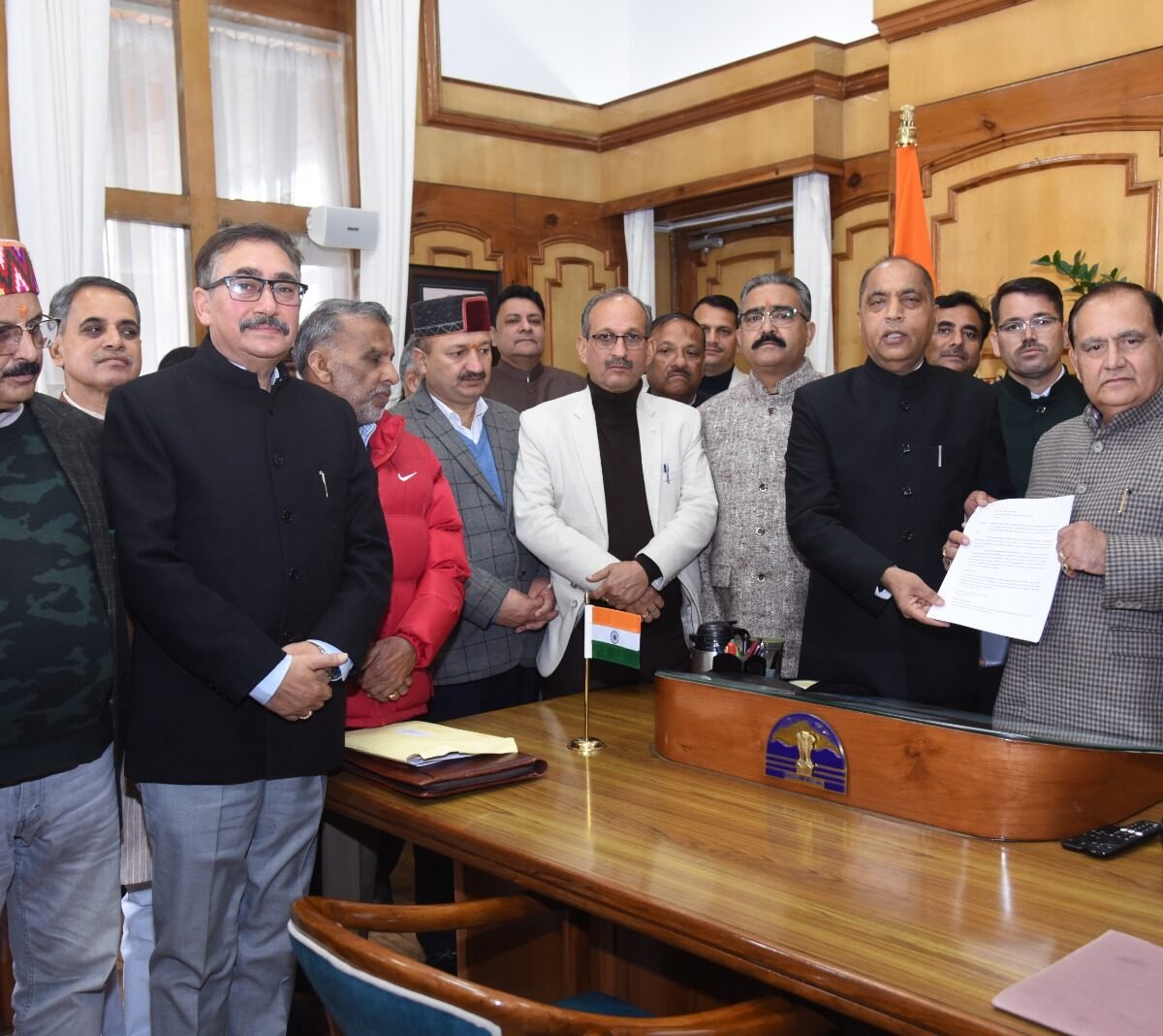 Jairam-Thakur-Allegation-Himachal Pradesh