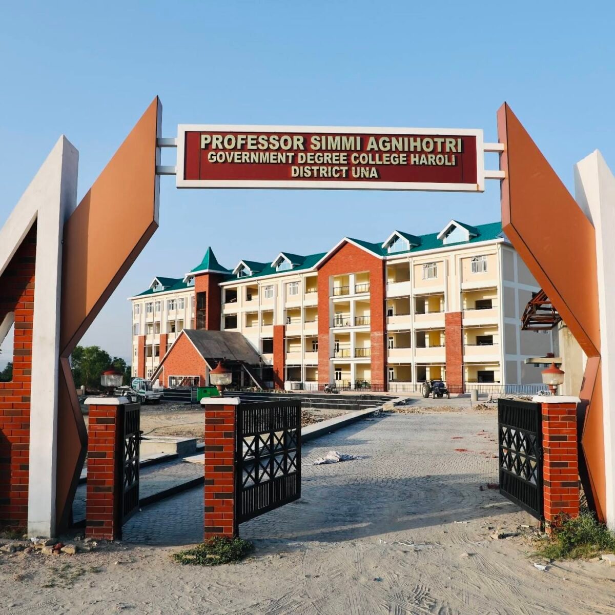 Deputy Chief Minister-college-temple-hospital-bridge-projects-tatkal-samachar