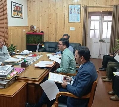 Meeting Industry minister-Harshvardhan Chauhan-tatkal samachar