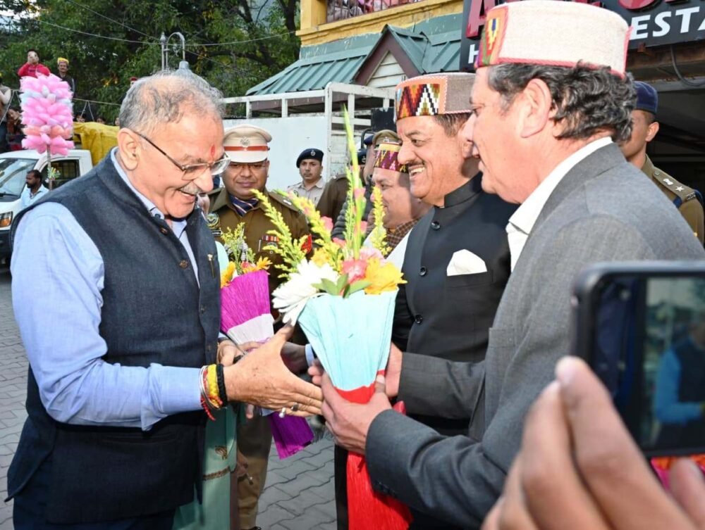 Governor-International-kullu-dusshera-tatkalsamachar